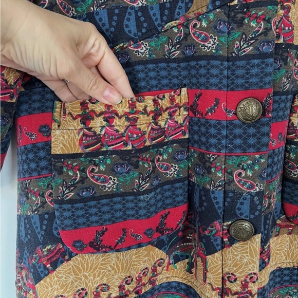 Colorful Patterned Handmade Hooded Button-Front Fabric Coat - Fleece interior - Picture 2 of 8